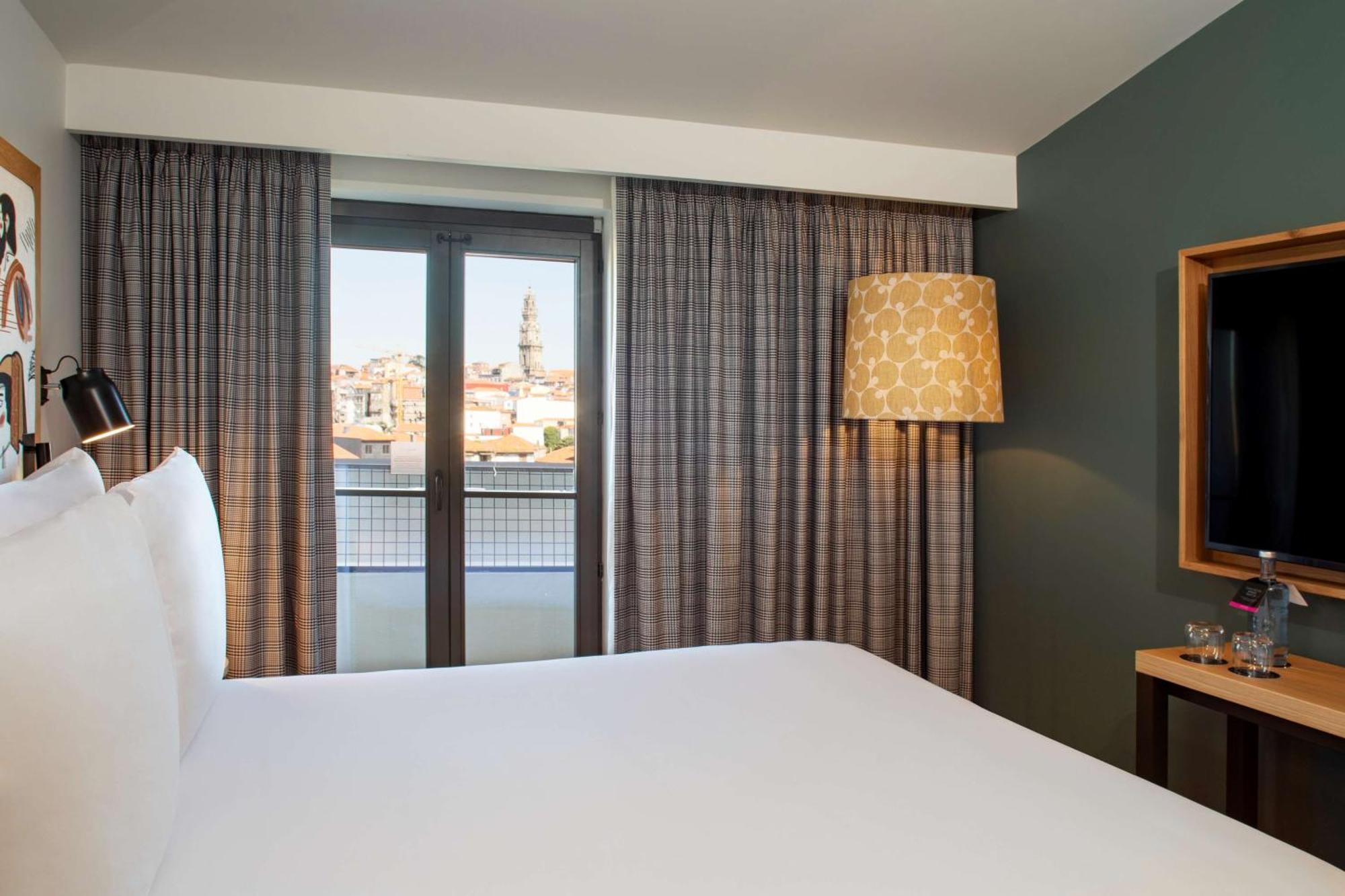 Se Catedral Hotel Porto, Tapestry Collection By Hilton Екстер'єр фото